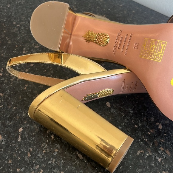 New Aquazzura Gold Metallic Leather Block Heel Sandal - Picture 6 of 9